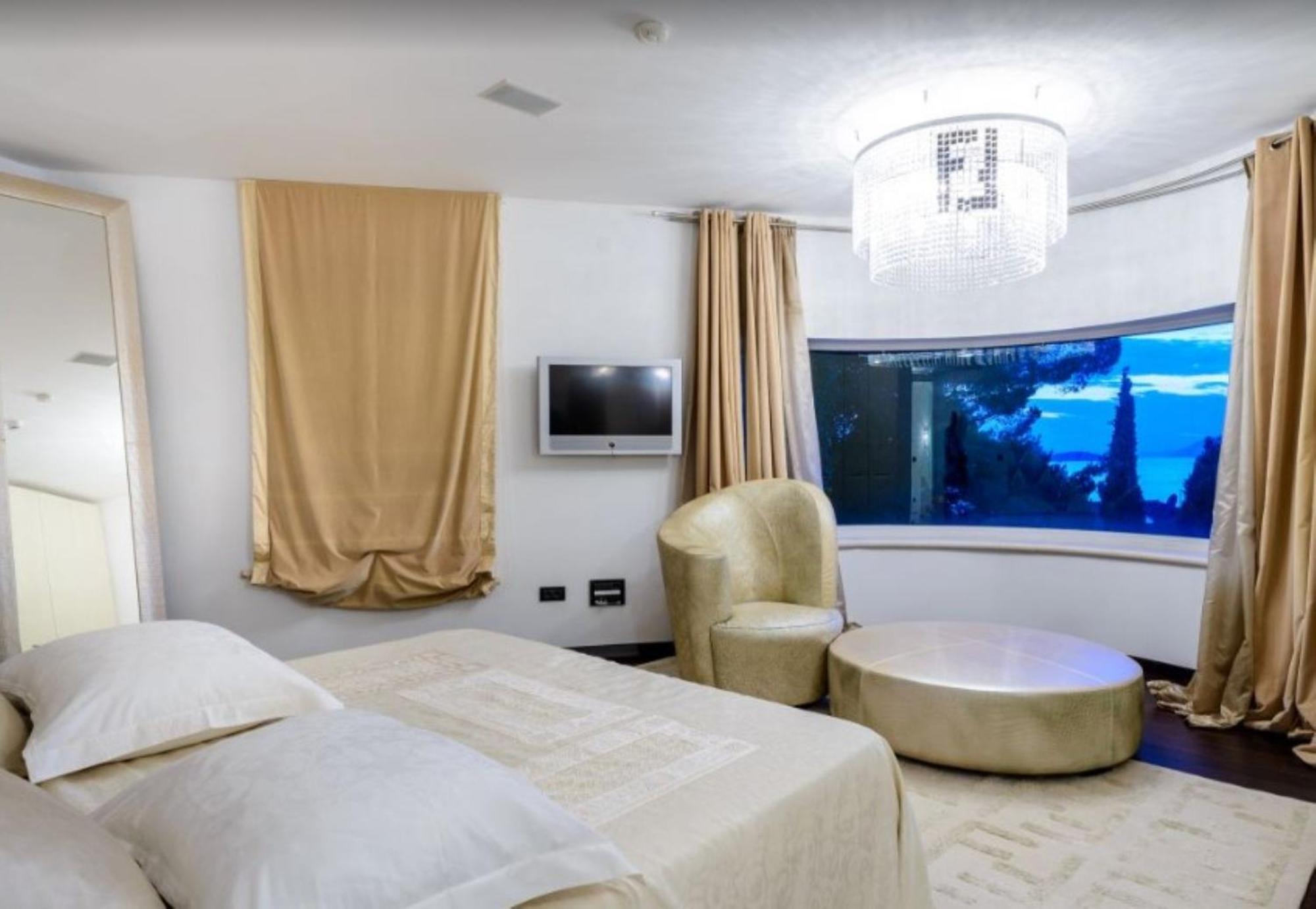 Luxury Villa Dubrovnik With Pool By The Beach